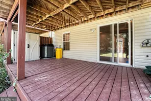 2504 Smoketree Ln, Crofton, MD 21114 - Photo 10