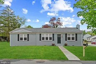 14 Montrose Rd, Pasadena, MD 21122 - Photo 2