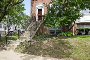 2492 Wentworth Dr, Crofton, MD 21114 - Photo 1