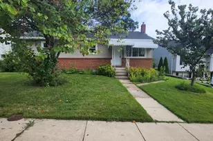 2 Willowdale Ave, Glen Burnie, MD 21061 - Photo 2