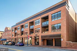 141 West St, Annapolis, MD 21401 - Photo 1