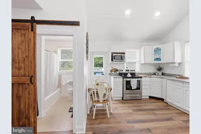 8829 Fort Smallwood Road, Pasadena, MD 21122 - Photo 4