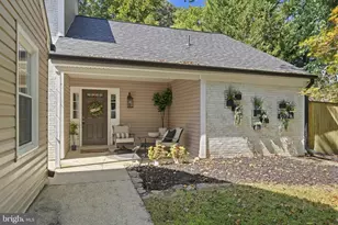 1743 Mayfair Pl, Crofton, MD 21114 - Photo 2