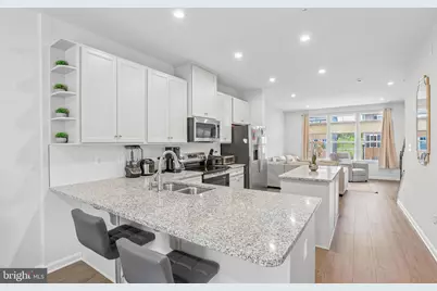 158 Woodgate Circle, Pasadena, MD 21122 - Photo 14
