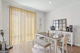 158 Woodgate Cir, Pasadena, MD 21122 - Photo 18
