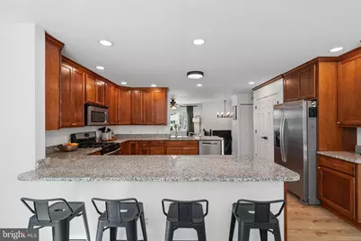 8245 Lethbridge Road, Millersville, MD 21108 - Photo 20