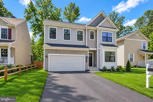 1225 Juniper St, Shady Side, MD 20764 - Photo 2