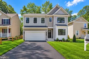 1225 Juniper St, Shady Side, MD 20764 - Photo 1