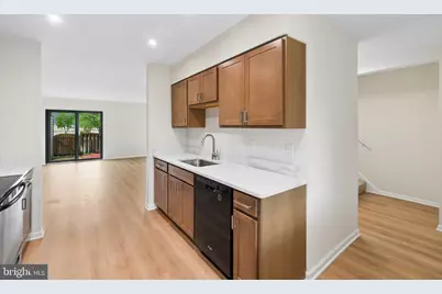 290 Hilltop Lane #Q, Annapolis, MD 21403 - Photo 8