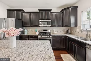 7724 sentry Terrace, Severn, MD 21144 - Photo 4