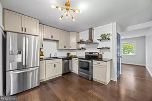 8483 Arbutus Rd, Pasadena, MD 21122 - Photo 8
