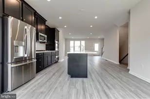 2009 Twisted Oak Pl, Hanover, MD 21076 - Photo 18