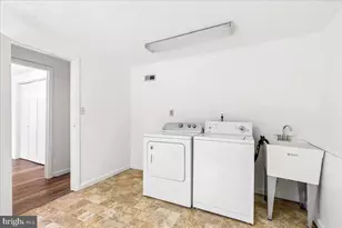 423 Shetlands Ln, Glen Burnie, MD 21061 - Photo 22