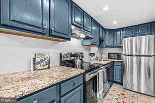 1725 Leisure Way, Crofton, MD 21114 - Photo 14