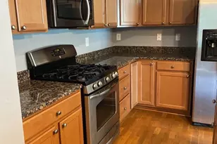 7548 Stoney Run Dr, Hanover, MD 21076 - Photo 4