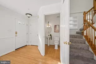 916 Deerberry Ct, Odenton, MD 21113 - Photo 10