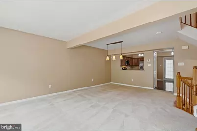 8609 Woodland Manor Drive, Laurel, MD 20724 - Photo 8