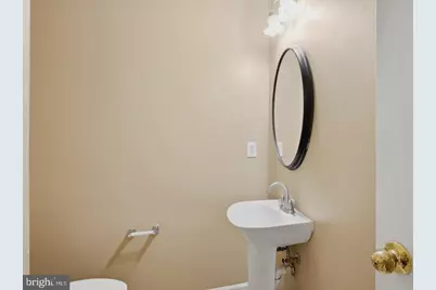 8609 Woodland Manor Drive, Laurel, MD 20724 - Photo 10