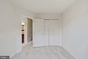 8609 Woodland Manor Dr, Laurel, MD 20724 - Photo 26