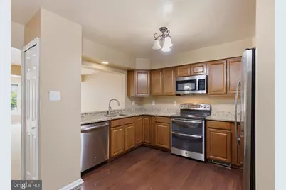8609 Woodland Manor Drive, Laurel, MD 20724 - Photo 14