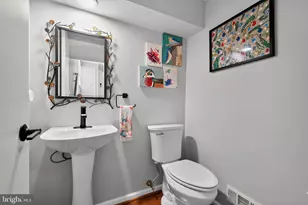 2404 Shadywood Cir, Crofton, MD 21114 - Photo 32