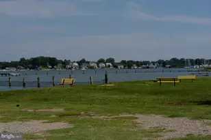 3734 3rd Ave, Edgewater, MD 21037 - Photo 14