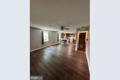 32 West Street #B, Annapolis, MD 21401 - Photo 2