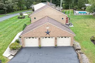 7796 Poplar Grove Rd, Severn, MD 21144 - Photo 4