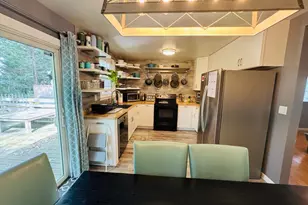 19 Severndale Rd, Severna Park, MD 21146 - Photo 2