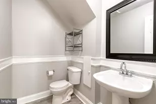 8716 Green Field Ct, Odenton, MD 21113 - Photo 16