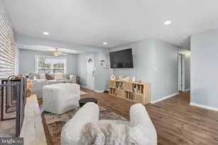 1049 Genine Dr, Glen Burnie, MD 21060 - Photo 12