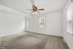 26 Luke Dr, Pasadena, MD 21122 - Photo 4