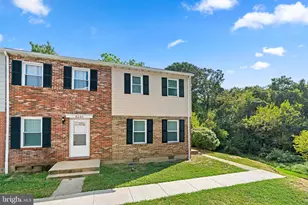 8247 Parham Ct, Severn, MD 21144 - Photo 2