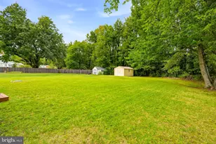 201 Cedar Ln, Edgewater, MD 21037 - Photo 28