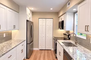 919 Truro Ln, Crofton, MD 21114 - Photo 10