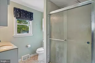 1230 Hilltop Dr, Annapolis, MD 21409 - Photo 22