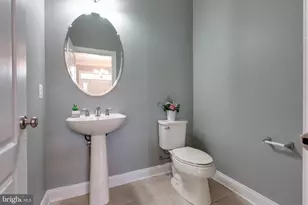 7652 Elmcrest Rd, Hanover, MD 21076 - Photo 10