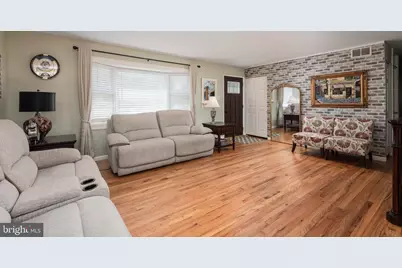 219 Kathy Court, Severna Park, MD 21146 - Photo 2