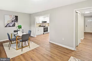 1718 Gunwood Pl, Crofton, MD 21114 - Photo 8