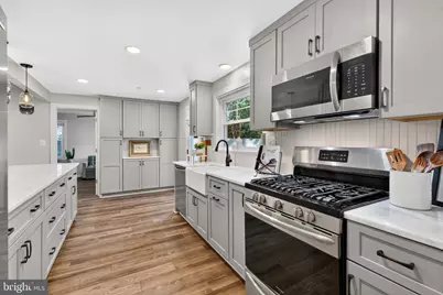 215 Holland Road, Severna Park, MD 21146 - Photo 10