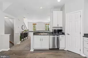 226 Old Coach Ct, Pasadena, MD 21122 - Photo 14