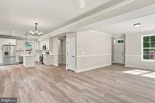 514 James Ave, Tracys Landing, MD 20779 - Photo 4