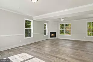 514 James Ave, Tracys Landing, MD 20779 - Photo 2