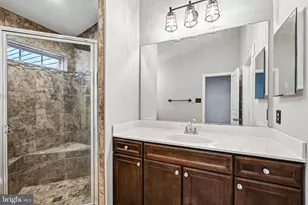 7517 Holly Ridge Dr, Glen Burnie, MD 21060 - Photo 36