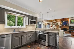 260 W Pasadena Rd, Millersville, MD 21108 - Photo 8