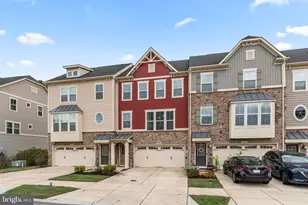 8284 Hickory Hollow Dr, Glen Burnie, MD 21060 - Photo 6