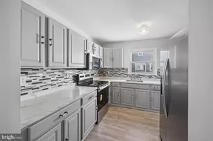 272 Michele Cir, Millersville, MD 21108 - Photo 12
