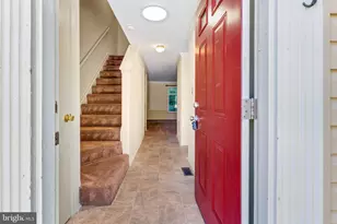 303 Wood Hollow Ct, Annapolis, MD 21409 - Photo 2