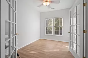 2497 Amber Orchard Ct E, Odenton, MD 21113 - Photo 4
