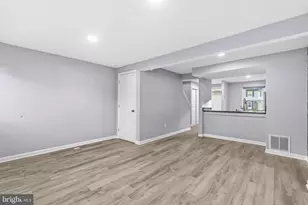 7656 Fairbanks Ct, Hanover, MD 21076 - Photo 10